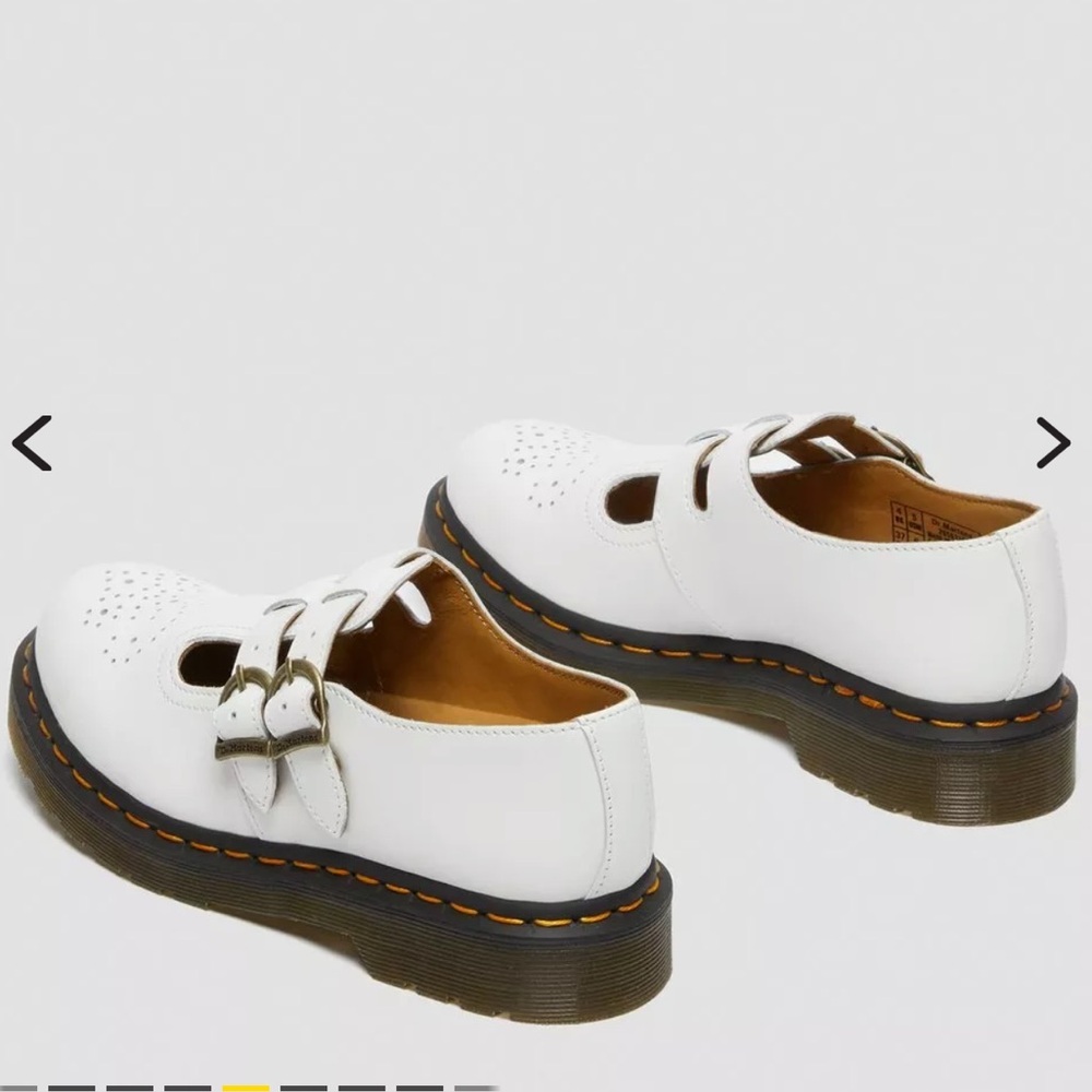 NWT  Dr. Martens 8065 Smooth Leather Mary Jane Shoes - Picture 15 of 15
